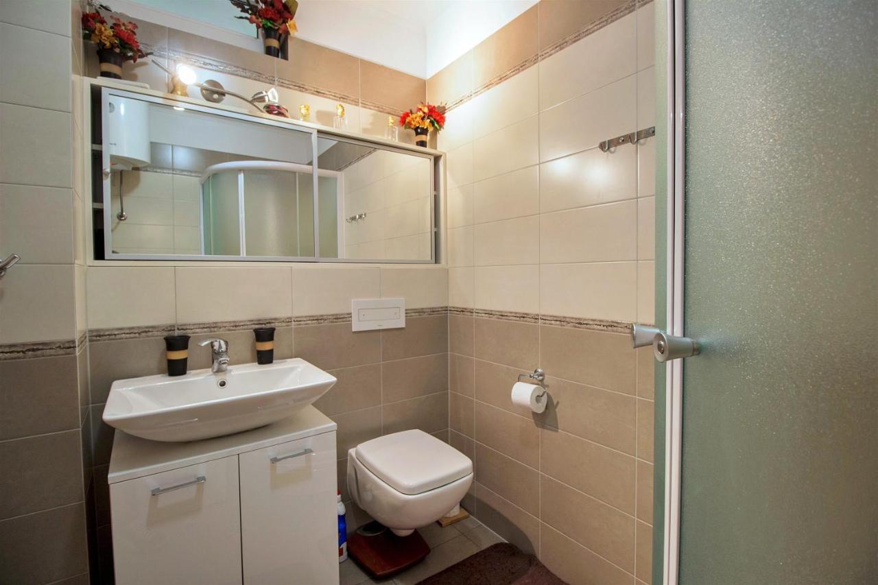Apartment Lora Omiš Extérieur photo