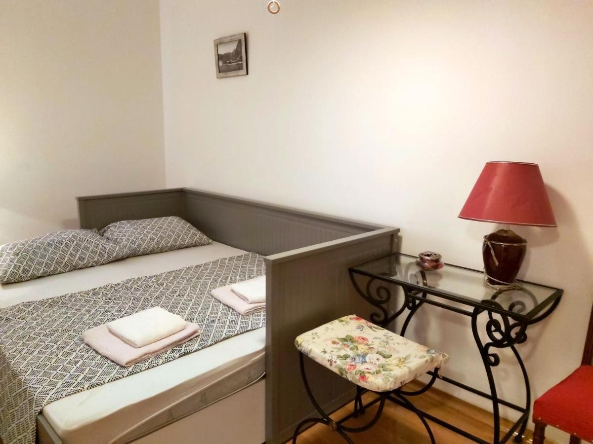 Apartment Lora Omiš Extérieur photo