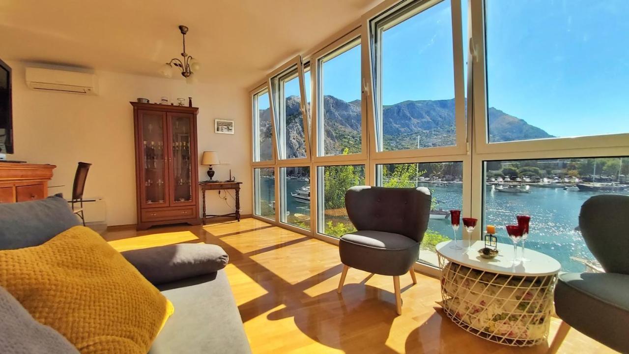 Apartment Lora Omiš Extérieur photo