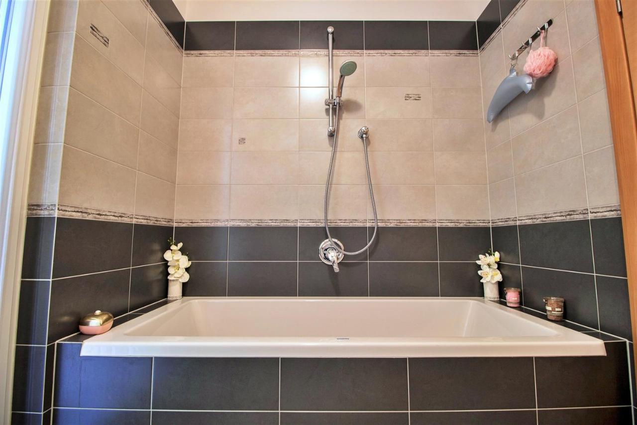 Apartment Lora Omiš Extérieur photo