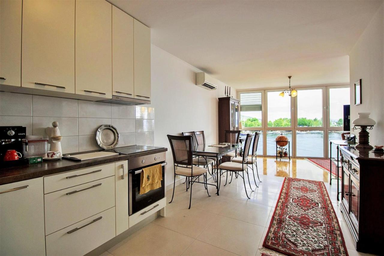 Apartment Lora Omiš Extérieur photo